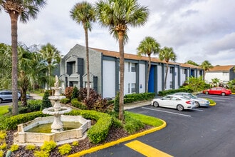 The Easton Apartments in Brandon, FL - Foto de edificio - Building Photo