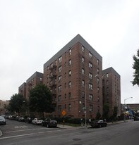 89-25 Elmhurst Ave in Jackson Heights, NY - Building Photo