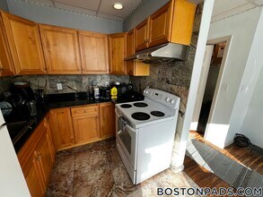 72 Kneeland St in Boston, MA - Building Photo - Building Photo