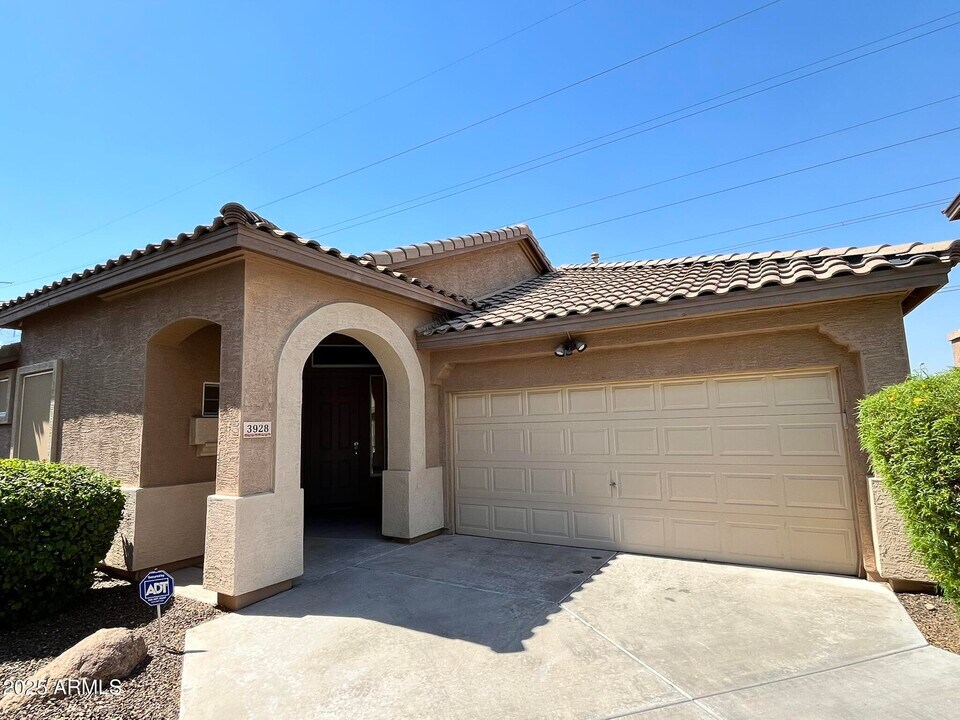 3928 E Minton St in Phoenix, AZ - Building Photo