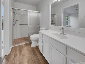 3420 Rob Roy St in Seguin, TX - Building Photo - Building Photo