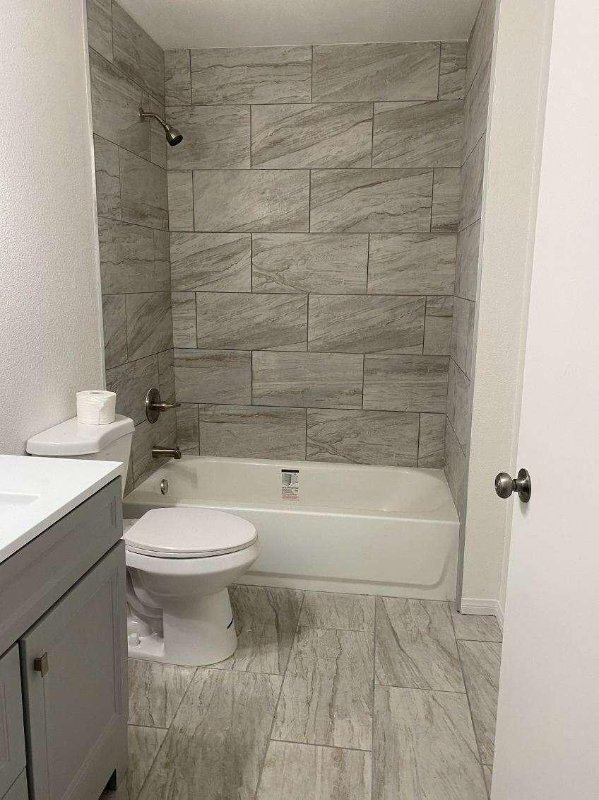 594 Graves Ave, Unit 8