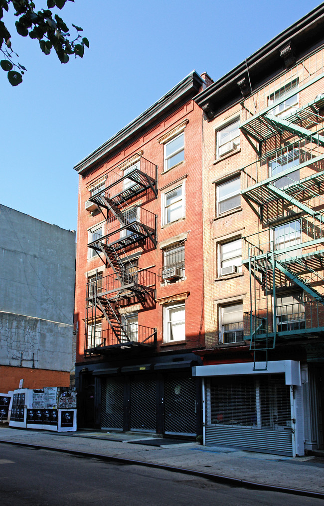 149 Ludlow St in New York, NY - Building Photo - Building Photo