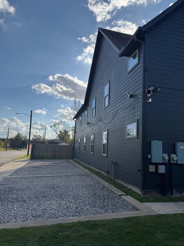 property at 3426 Tuam St
