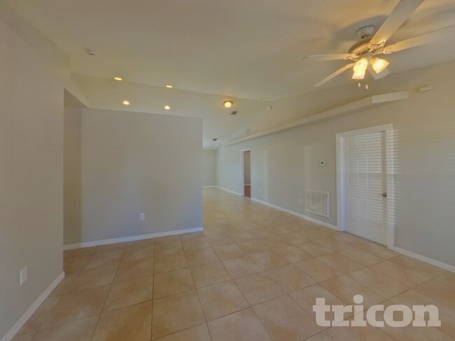 23183 Burlingame Ave in Port Charlotte, FL - Building Photo - Building Photo