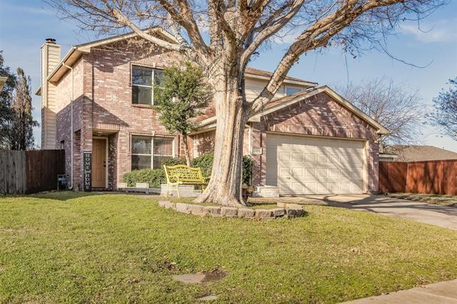 2011 Wisteria Way in McKinney, TX - Building Photo