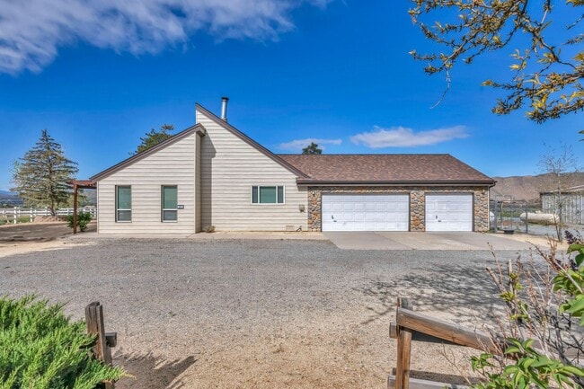 25 El Caballo Trail in Sparks, NV - Building Photo - Building Photo