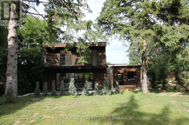 property at 81 Freemont Ave