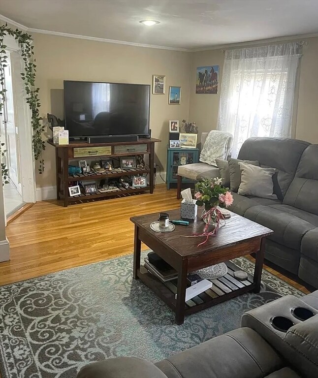 property at 38-40 Apthorp St