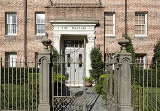 Mayfair Condomiums in New Orleans, LA - Foto de edificio - Building Photo