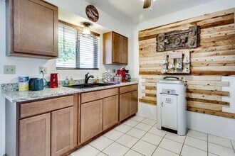 12602 N 105th Ave in Sun City, AZ - Building Photo - Building Photo