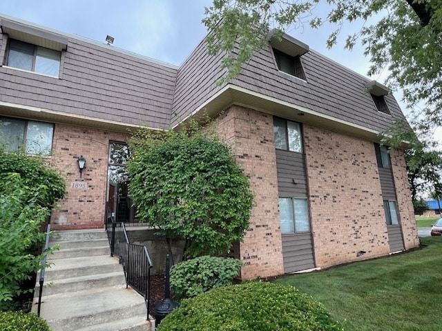 property at 1895 Tall Oaks Dr