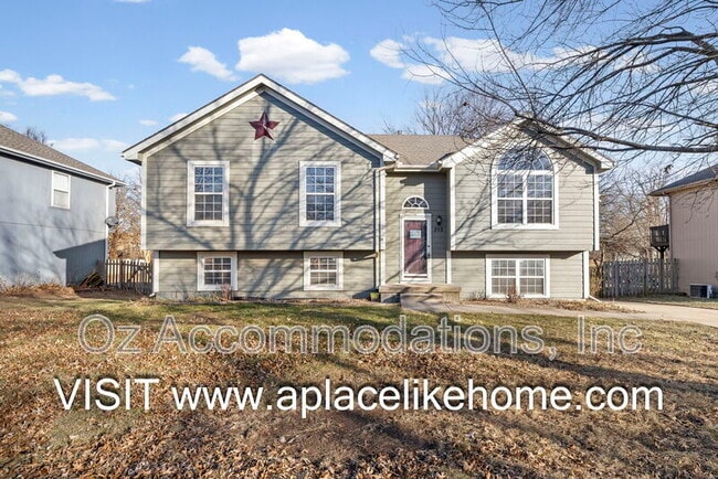 property at 313 S Darrowby Dr