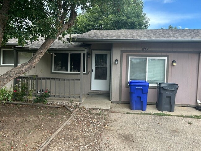 1249 E 6th St in Loveland, CO - Building Photo - Building Photo