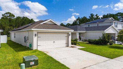 355 Lily Ln in Davenport, FL - Foto de edificio - Building Photo