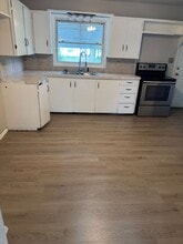 1669 S Hickory Ave in Bartlesville, OK - Building Photo - Building Photo