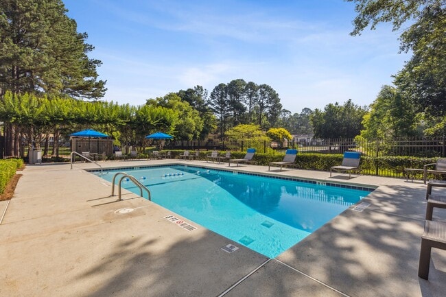 Emerald Pointe in Riverdale, GA - Foto de edificio - Building Photo