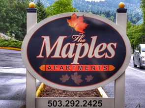 The Maples in Portland, OR - Foto de edificio - Building Photo