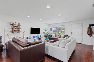 2722 Knight St in Dallas, TX - Building Photo - Building Photo