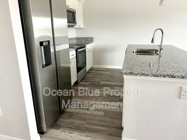 2771 Royal Palm Ave in Ft. Myers, FL - Building Photo - Building Photo