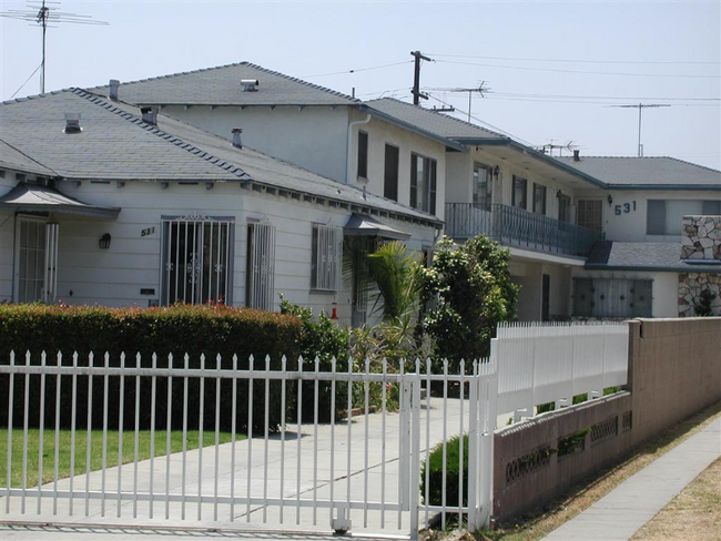 property at 531 S Flower St