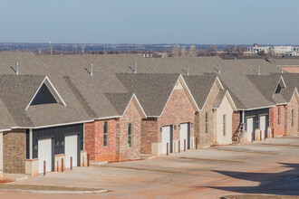 Belmont Cove North in Oklahoma City, OK - Building Photo - Building Photo