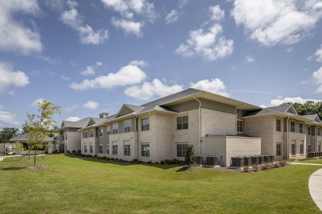 Country Club Estates - Senior Living Center in Montgomery, AL - Foto de edificio