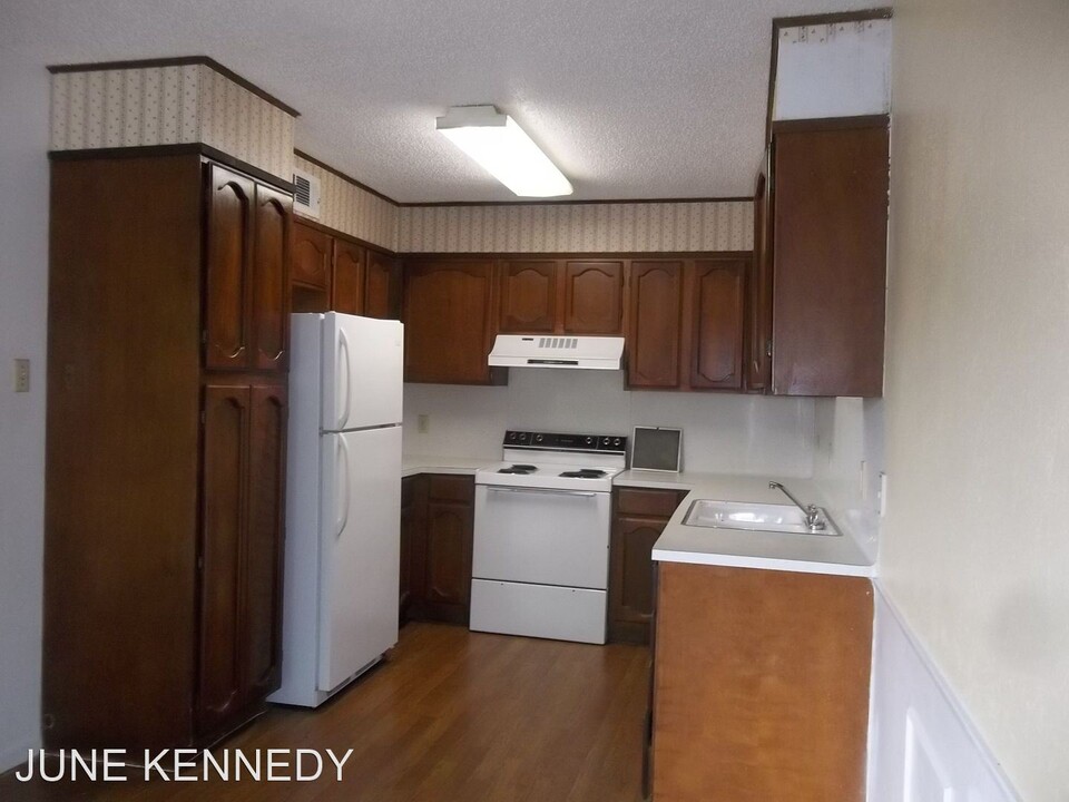 602 Sherwood Dr in Victoria, TX - Building Photo