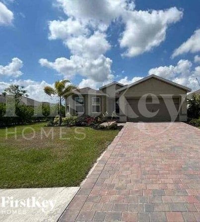 property at 2800 Zaragoza Ct