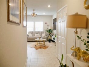 524 Taggart Trail in Jarrell, TX - Building Photo - Building Photo