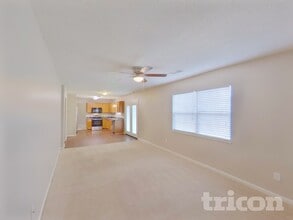 732 Elderberry Ln in Columbia, SC - Foto de edificio - Building Photo