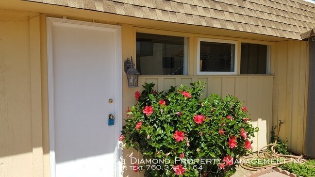 1944 Oxford Ave in Encinitas, CA - Building Photo - Building Photo