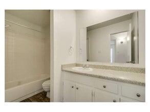 5009 Copperbend Blvd in Austin, TX - Building Photo - Building Photo