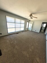 6666 N Decatur St in Omaha, NE - Building Photo - Building Photo