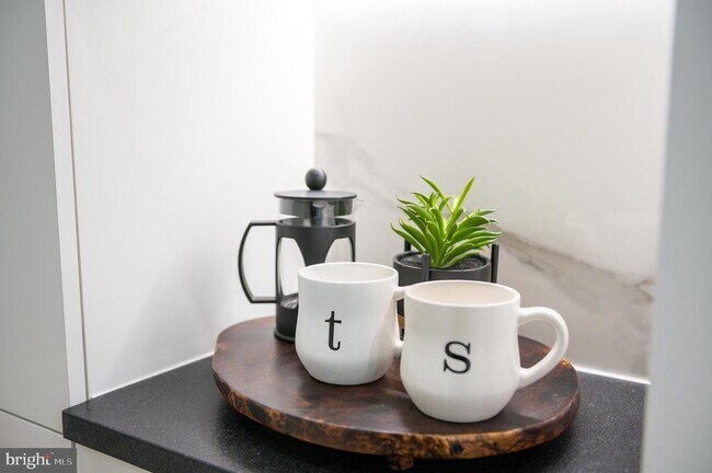 1316 8th St NW in Washington, DC - Building Photo - Building Photo