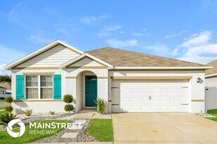 703 Kindred Ln in Auburndale, FL - Building Photo