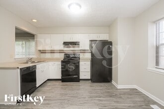 4496 Braemar Dr in Indianapolis, IN - Building Photo - Building Photo