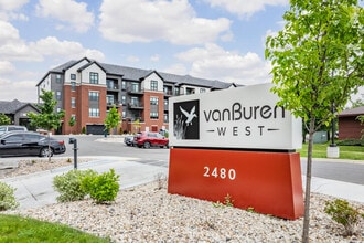 Van Buren West in Sun Prairie, WI - Building Photo - Other