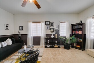 312 Sierra Breeze Ave in North Las Vegas, NV - Building Photo - Building Photo