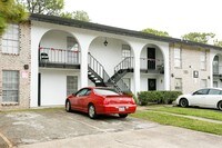 The Pines at Leonora Park photo'