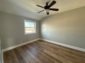 834 N Marlyn Ave in Essex, MD - Building Photo - Building Photo