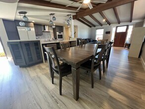 1180 Pecos Way in Sunnyvale, CA - Building Photo - Building Photo