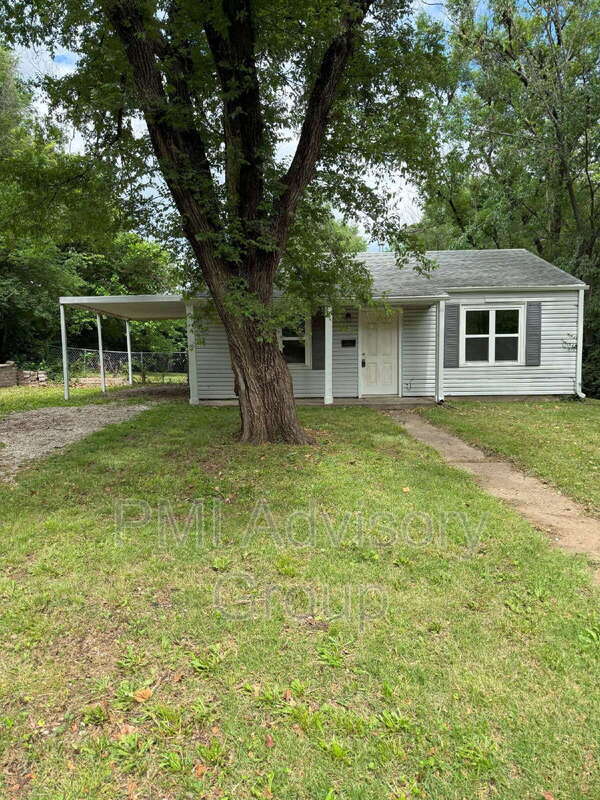 property at 2524 SW Valley Brook Ln