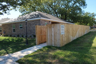 Bob Brown Apartments in Copperas Cove, TX - Building Photo - Building Photo