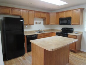 615 N 31st St in Colorado Springs, CO - Building Photo - Building Photo
