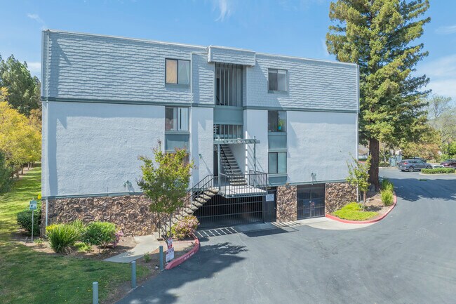 Park Place in Fremont, CA - Foto de edificio - Building Photo