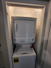 905 W 11th St N, Unit 103 in Wichita, KS - Building Photo - Building Photo