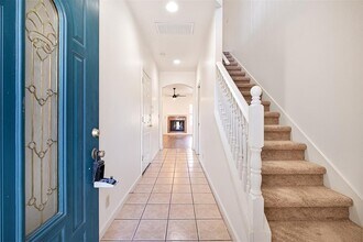 1003 Canyon Edge Dr in Austin, TX - Building Photo - Building Photo