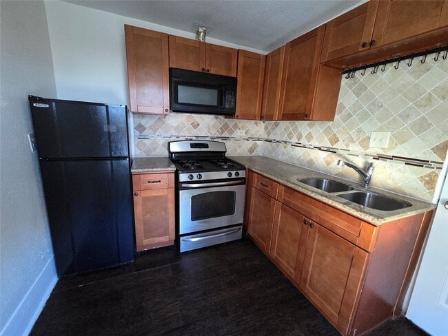 property at 302 71st St