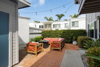 7509 Herschel Ave in San Diego, CA - Building Photo - Building Photo